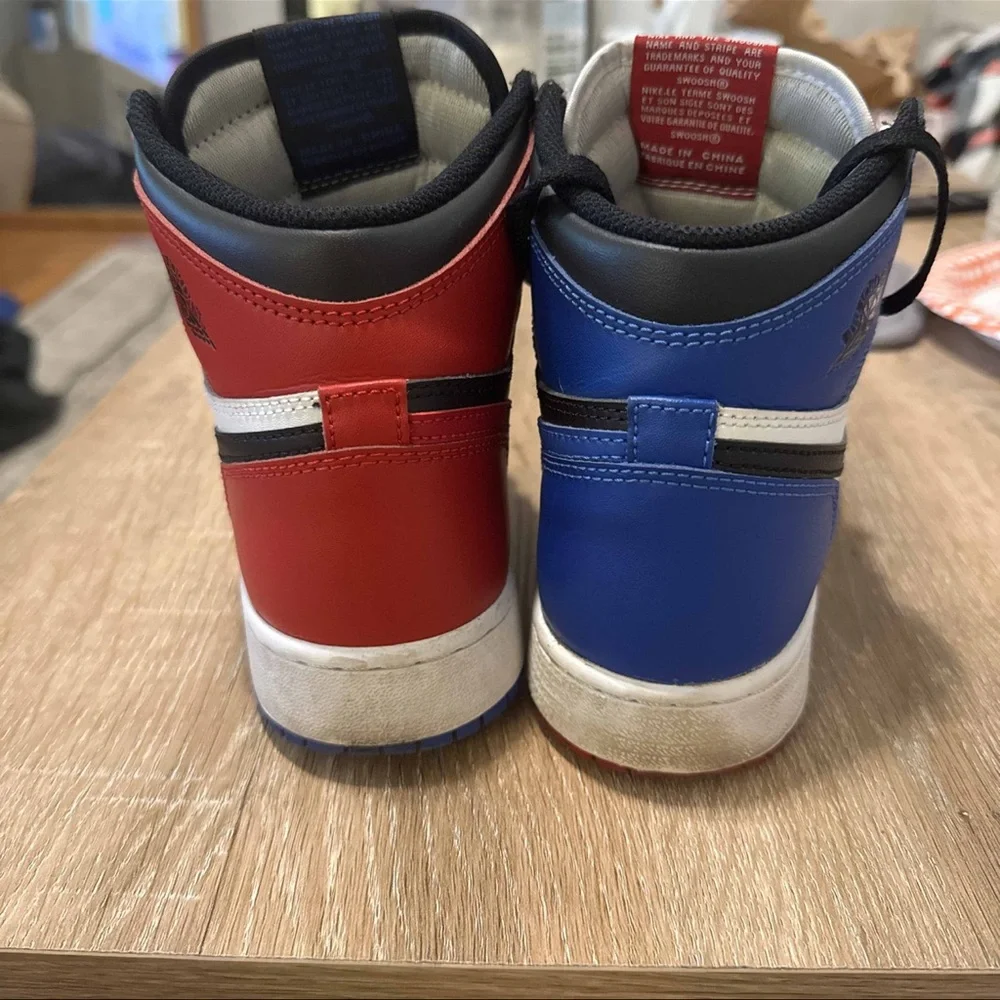 Air Jordan 1 Retro High OG BG ‘Top 3’ - Picture 4 of 8